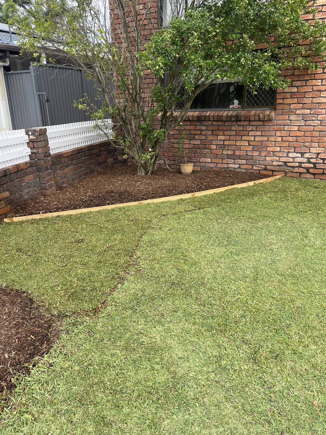 Garden corner tidy-up